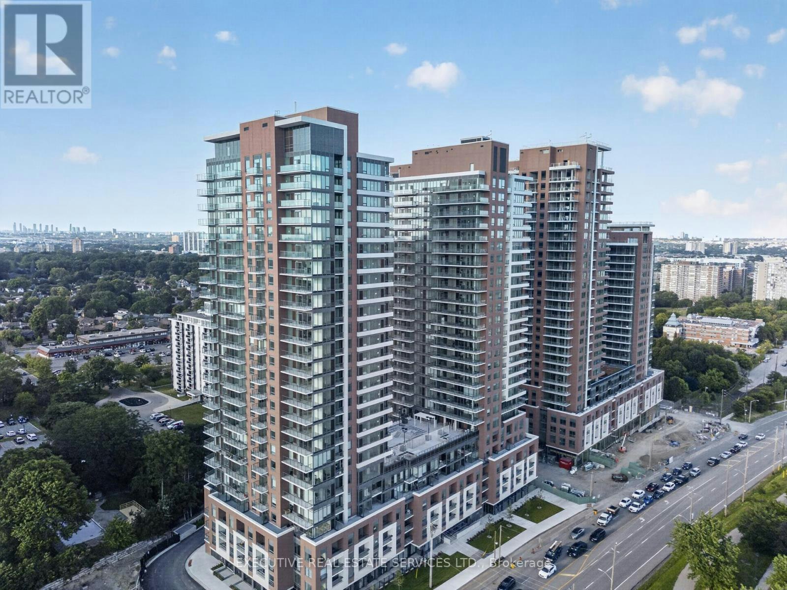 824-4000 Eglinton Avenue W, Toronto, ON, M9A 4M2