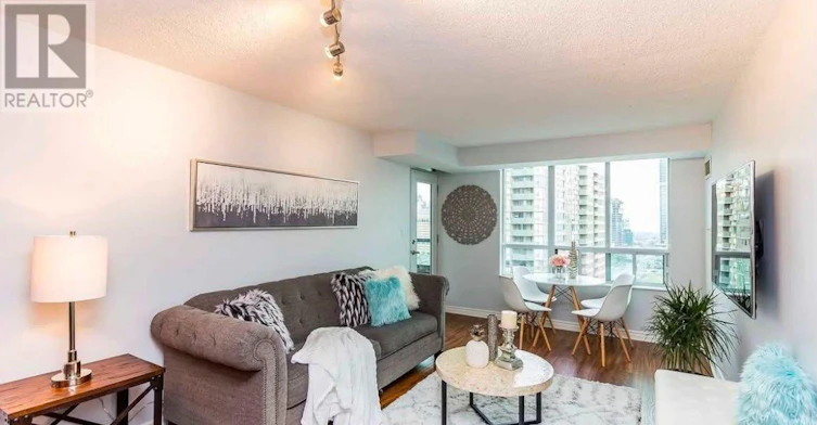 1908-335 Rathburn Road W, Mississauga, ON, L5B 0C8