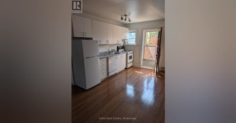 3-622 Huron Street, Toronto, ON, M5R 2R9 - 3