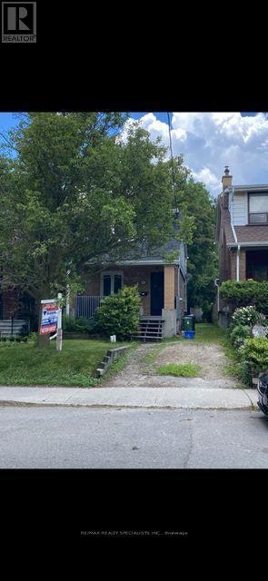 121 Maplewood Avenue, Toronto, ON, M6C 1J7