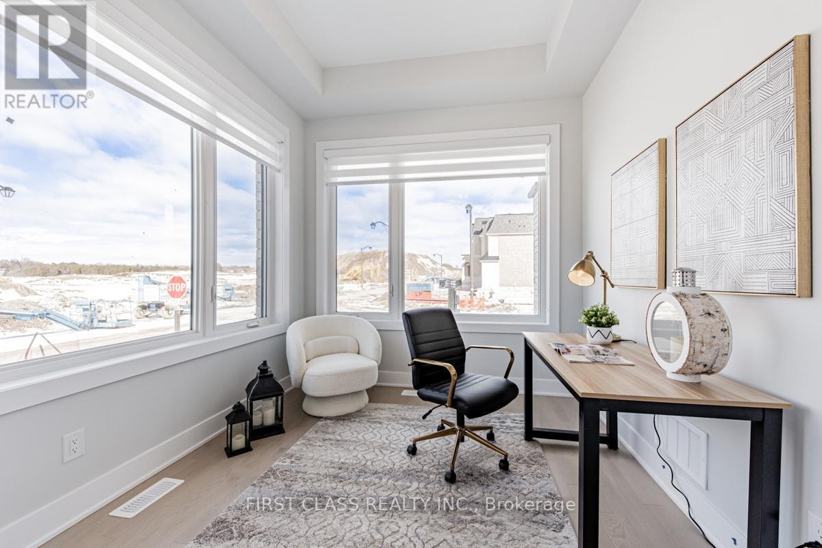 11 Godfrey Willis Drive, Markham, ON, L6C 3N2 - 6