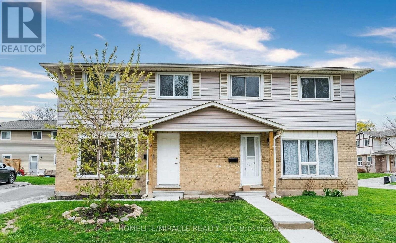 8-20 Mayfield Avenue, Waterloo, ON, N2J 4M5