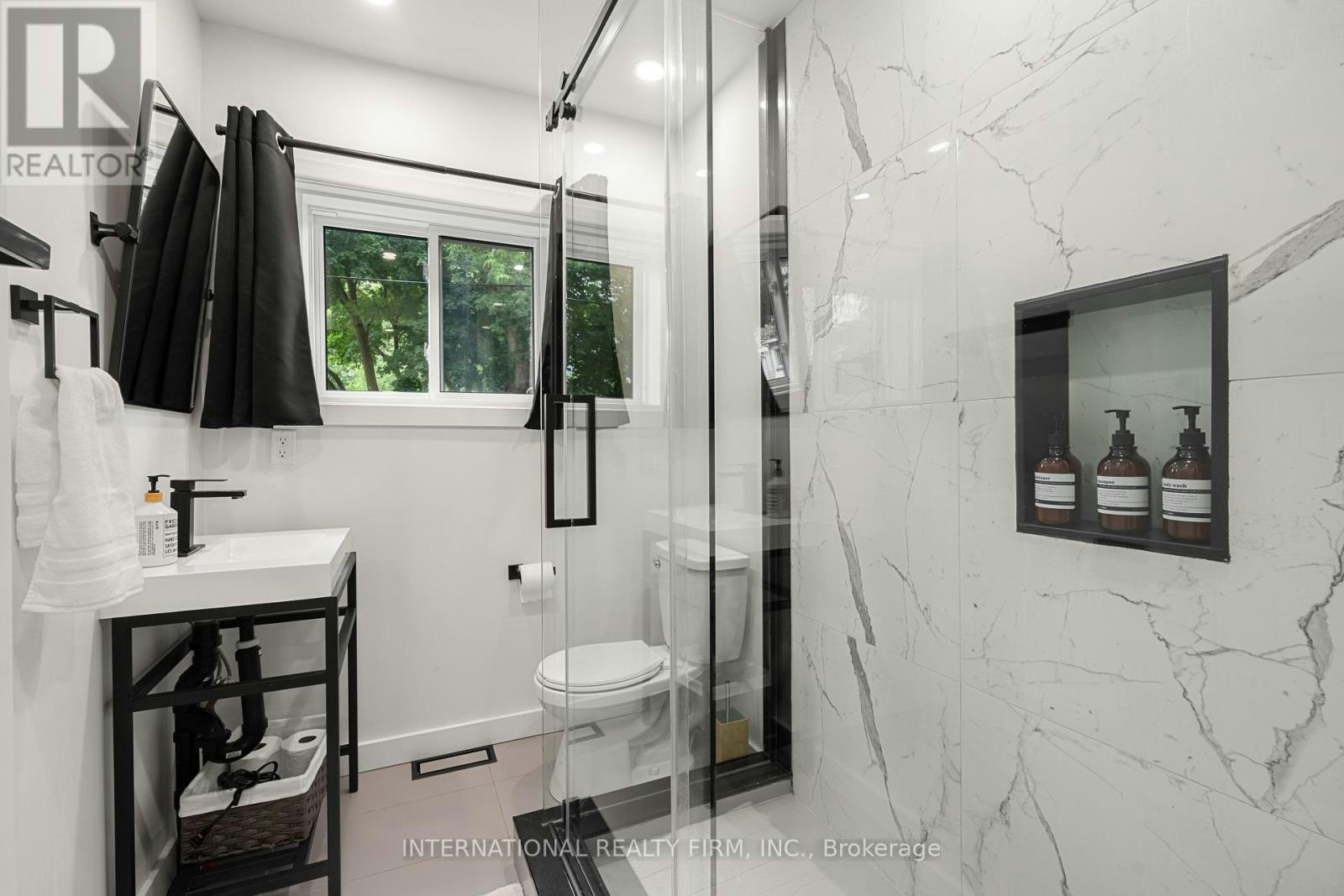 171 Duplex Avenue, Toronto, ON, M5P 2A8 - 14