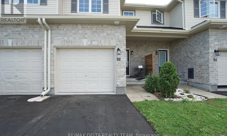 92 Bellwood Drive