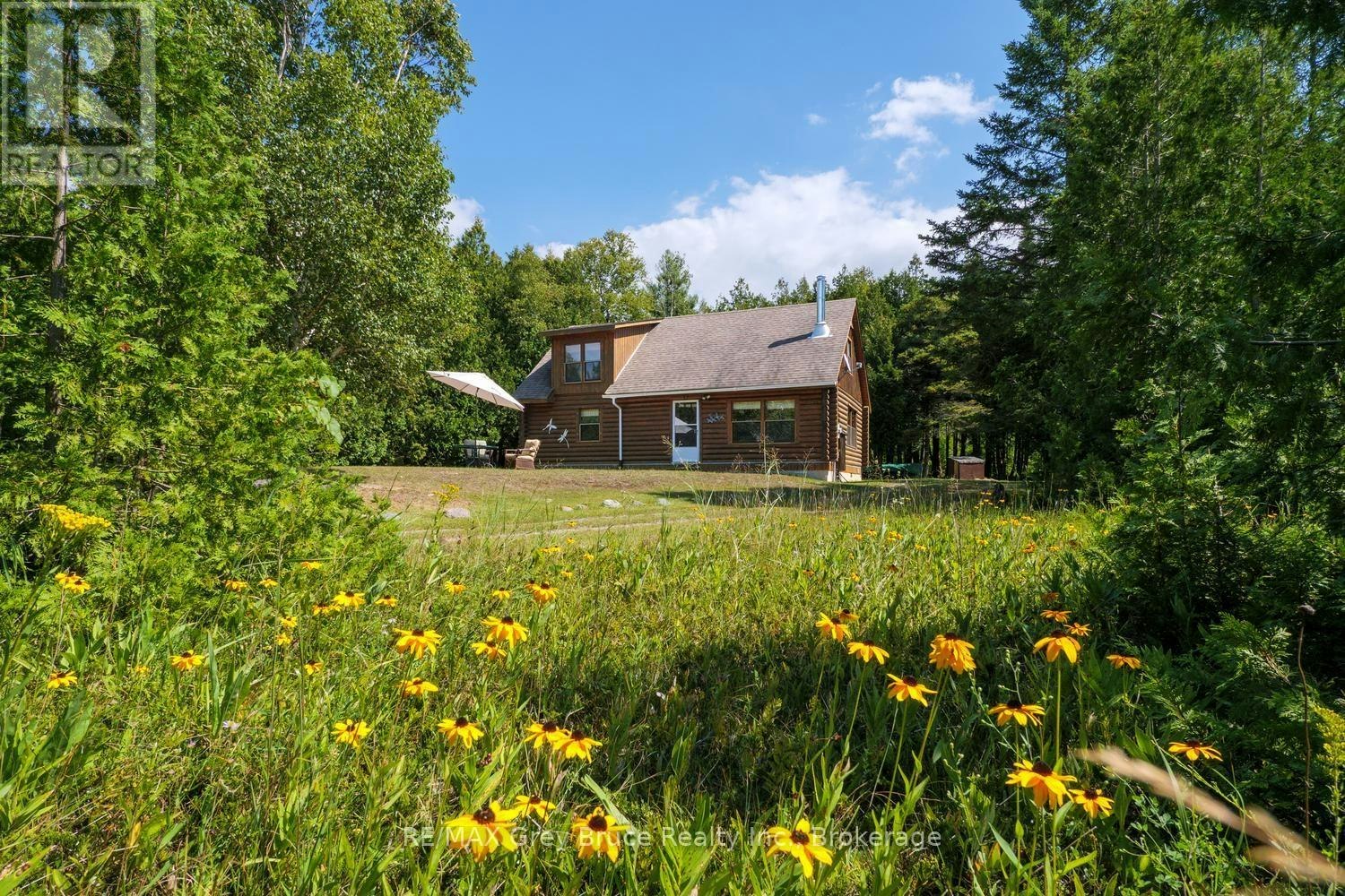 281 Shoreline Avenue, South Bruce Peninsula, ON, N0H 2T0