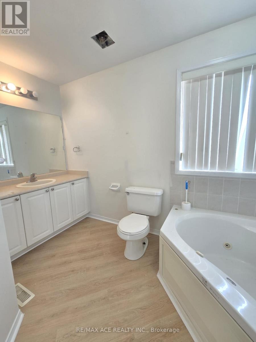 MAIN-48 Ambler Bay, Barrie, ON, L4M 7A6 - 5