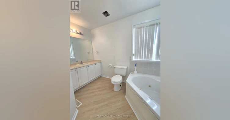 MAIN-48 Ambler Bay, Barrie, ON, L4M 7A6 - 5