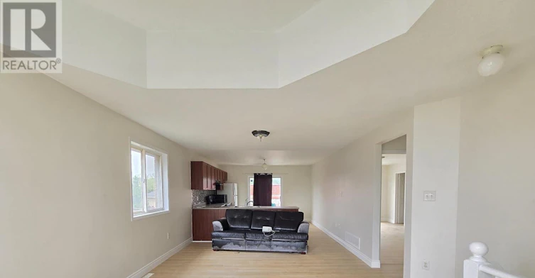 MAIN-48 Ambler Bay, Barrie, ON, L4M 7A6