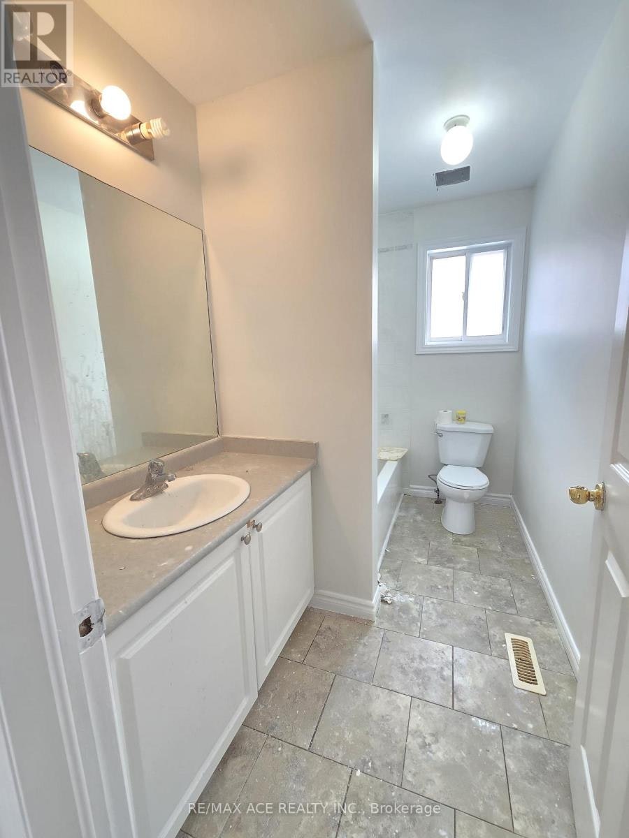 MAIN-48 Ambler Bay, Barrie, ON, L4M 7A6 - 7