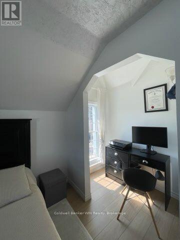 1-16 Queen Street N, Minto, ON, N0G 1Z0 - 10