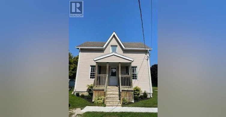 1-16 Queen Street N, Minto, ON, N0G 1Z0