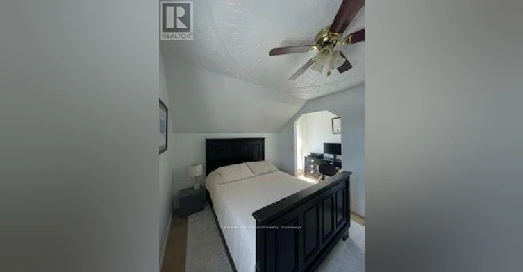1-16 Queen Street N, Minto, ON, N0G 1Z0 - 9