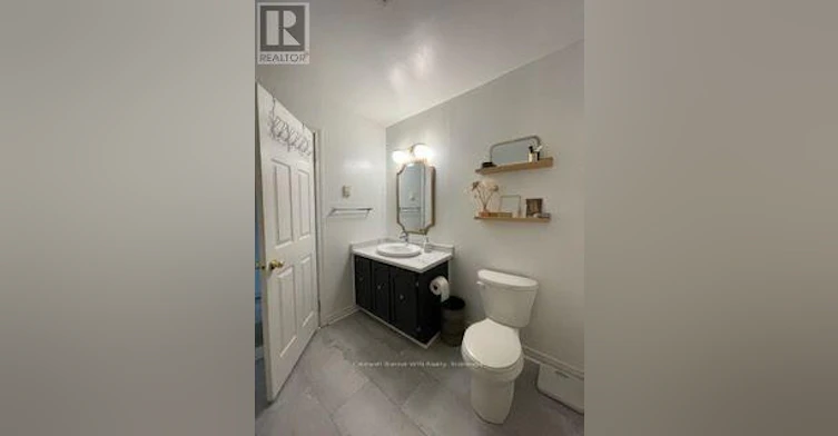 1-16 Queen Street N, Minto, ON, N0G 1Z0 - 11