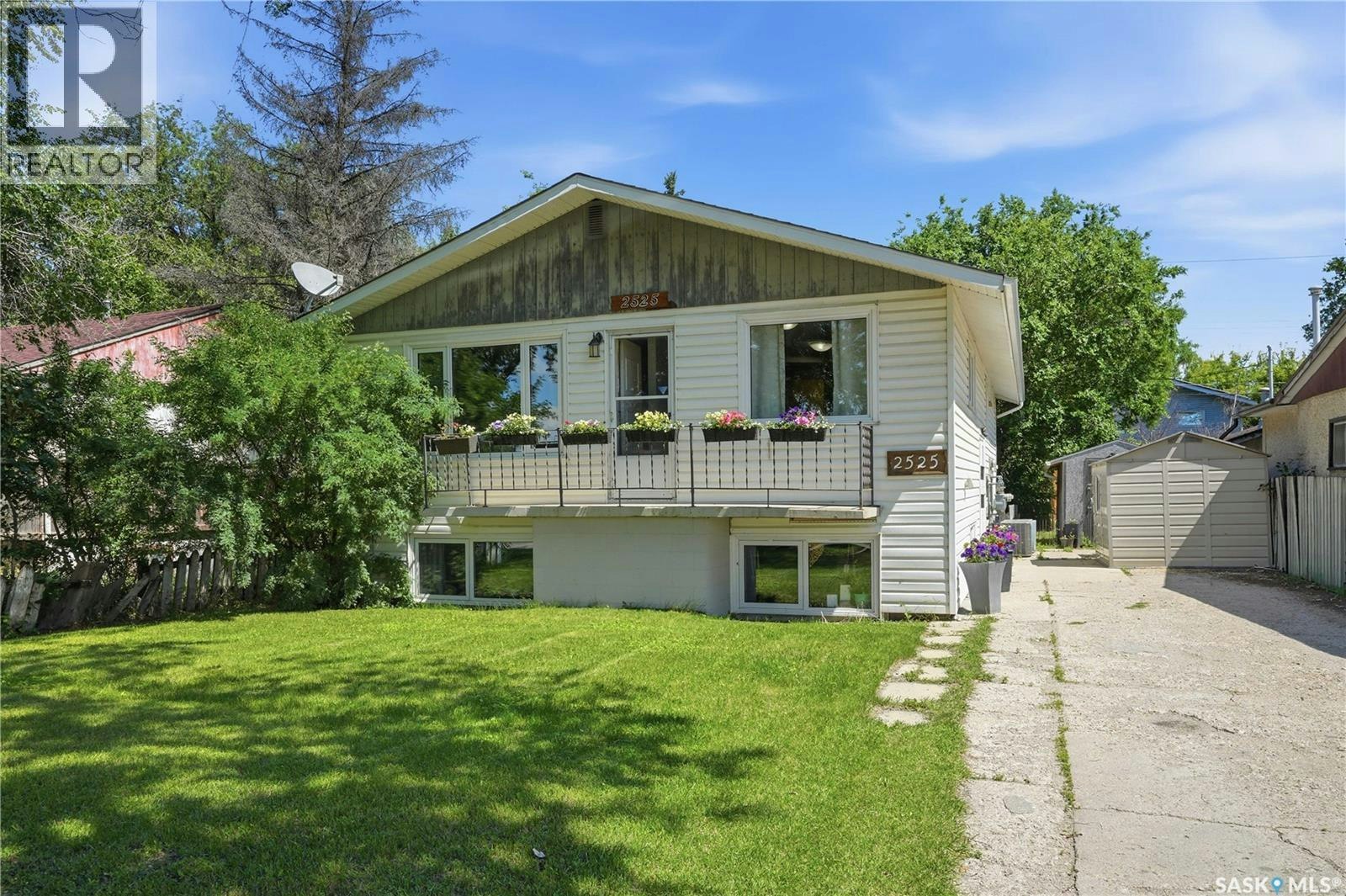 2525 Mcpherson Avenue, Saskatoon, SK, S7J 0T2