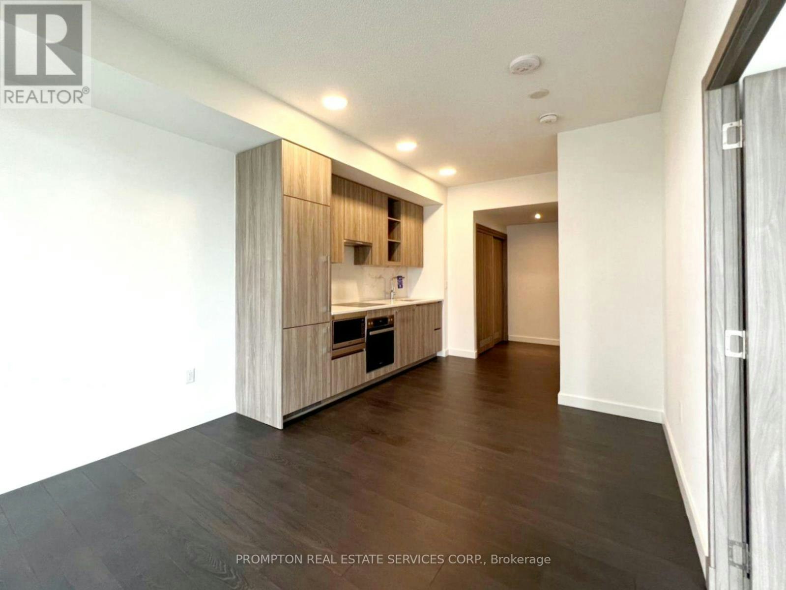915-27 Mcmahon Drive, Toronto, ON, M2K 0J1 - 9