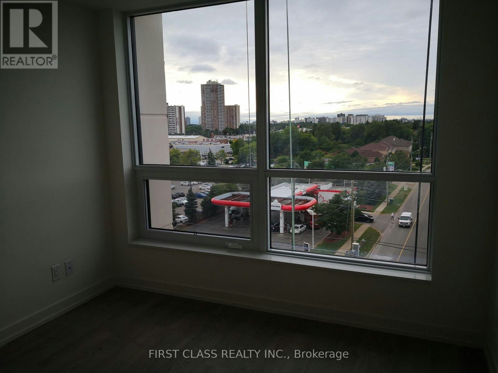 601-1 Grandview Avenue, Markham, ON, L3T 1G9 - 9
