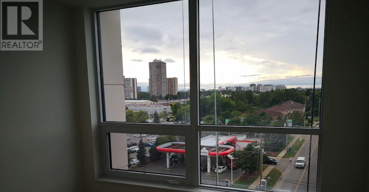 601-1 Grandview Avenue, Markham, ON, L3T 1G9 - 9