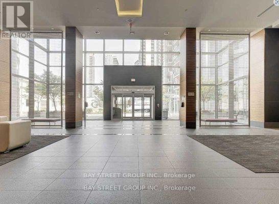 3622-135 Village Green Square, Toronto, ON, M1S 0G4 - 2
