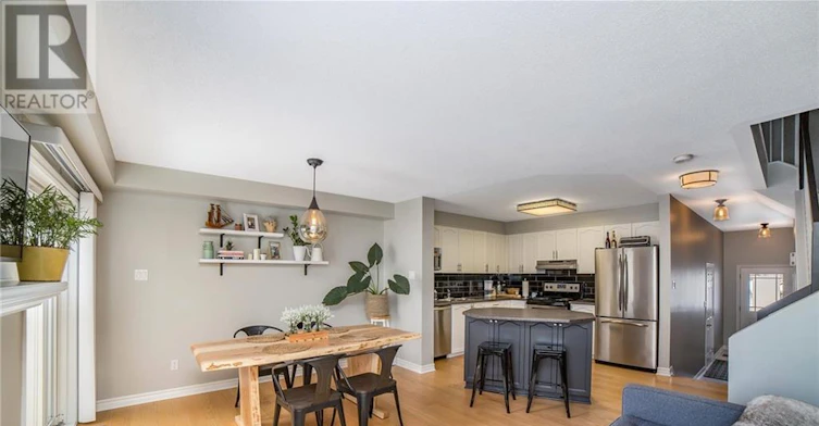 222 Meadowbreeze Drive, Ottawa, ON, K2M 3B3 - 11