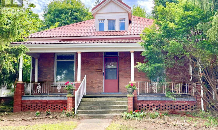 62 Lacroix Street