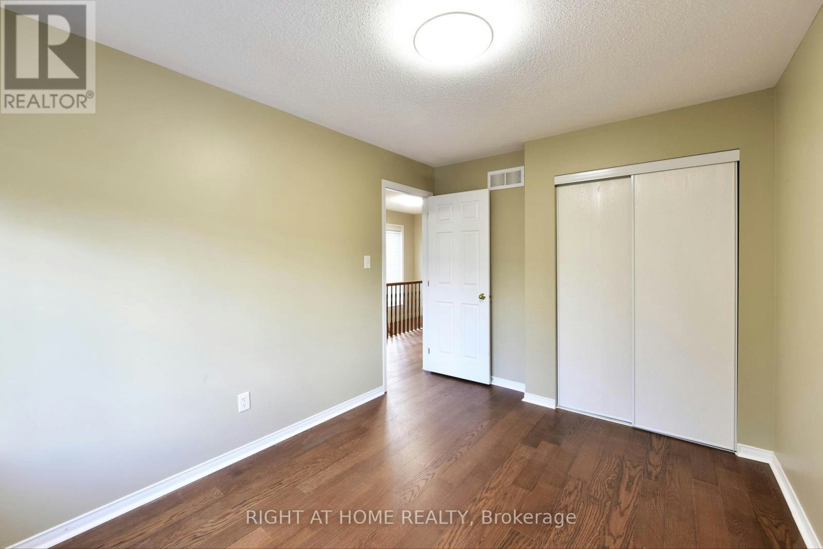 118 Braddock Private, Ottawa, ON, K2J 0E6 - 27
