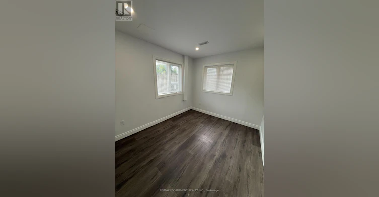 LOWER-27 Deerfield Lane, Hamilton, ON, L9K 1R4 - 14