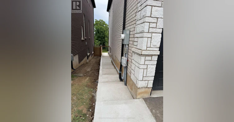LOWER-27 Deerfield Lane, Hamilton, ON, L9K 1R4 - 3