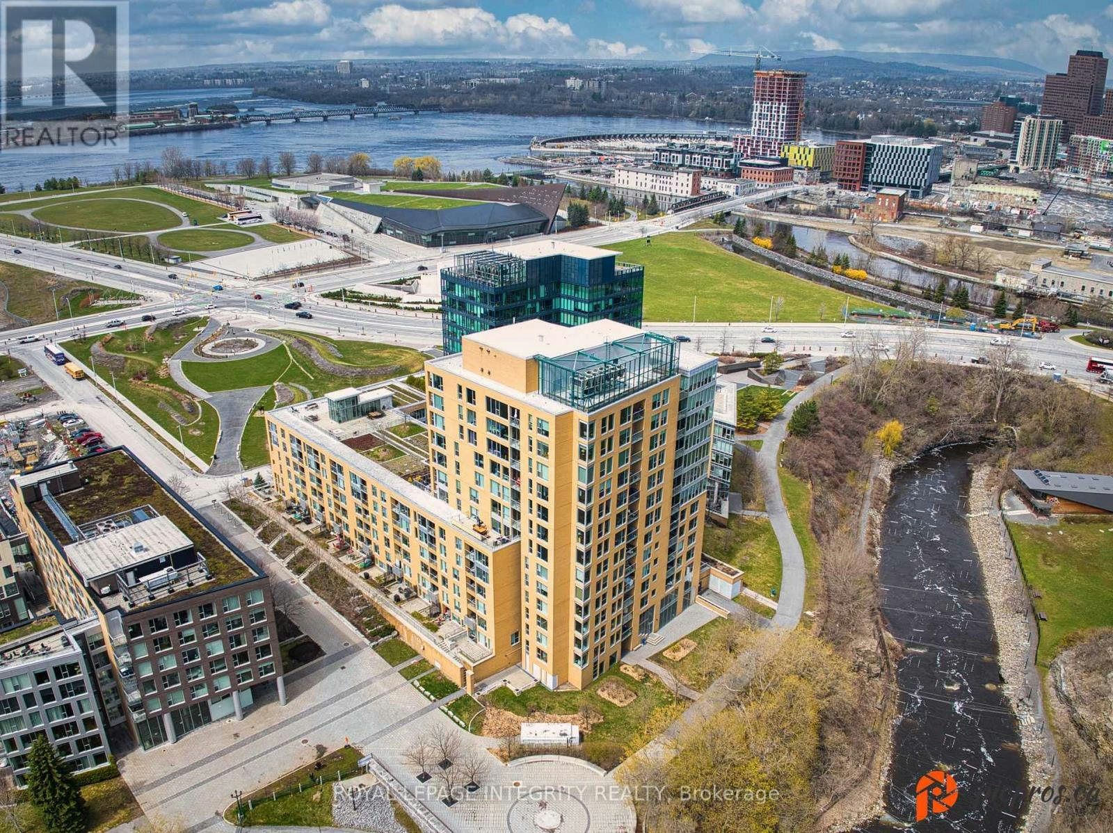 206-250 Lett Street, Ottawa, ON, K1R 0A8 - 2