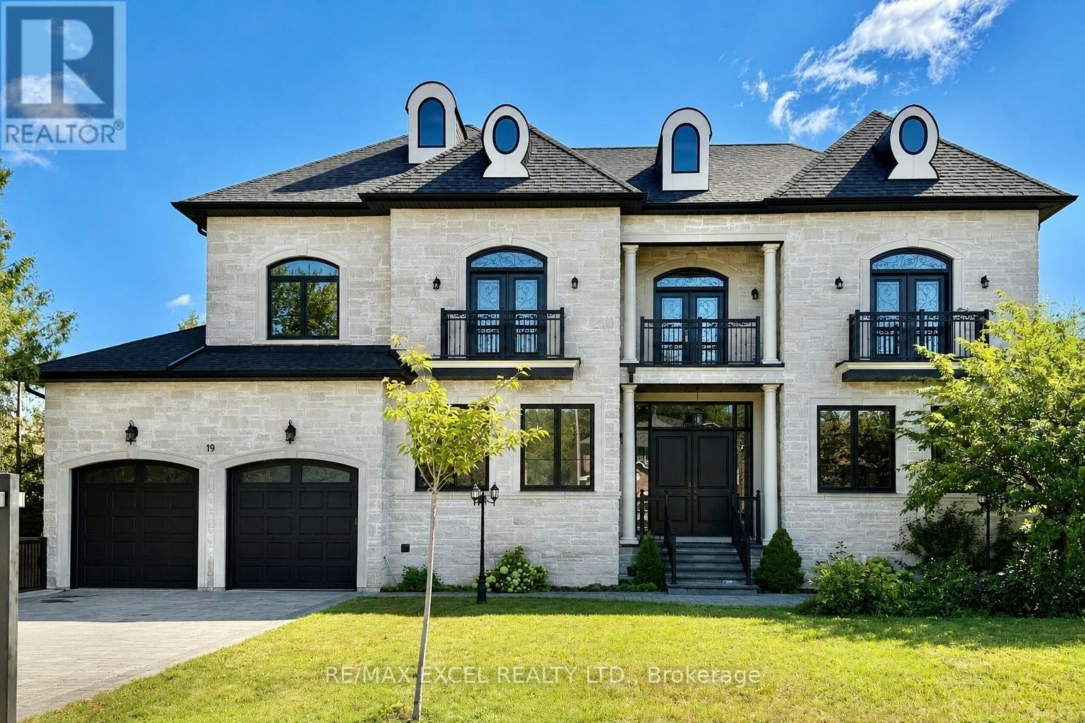 19 Blyth Street, Richmond Hill, ON, L4E 2Y2