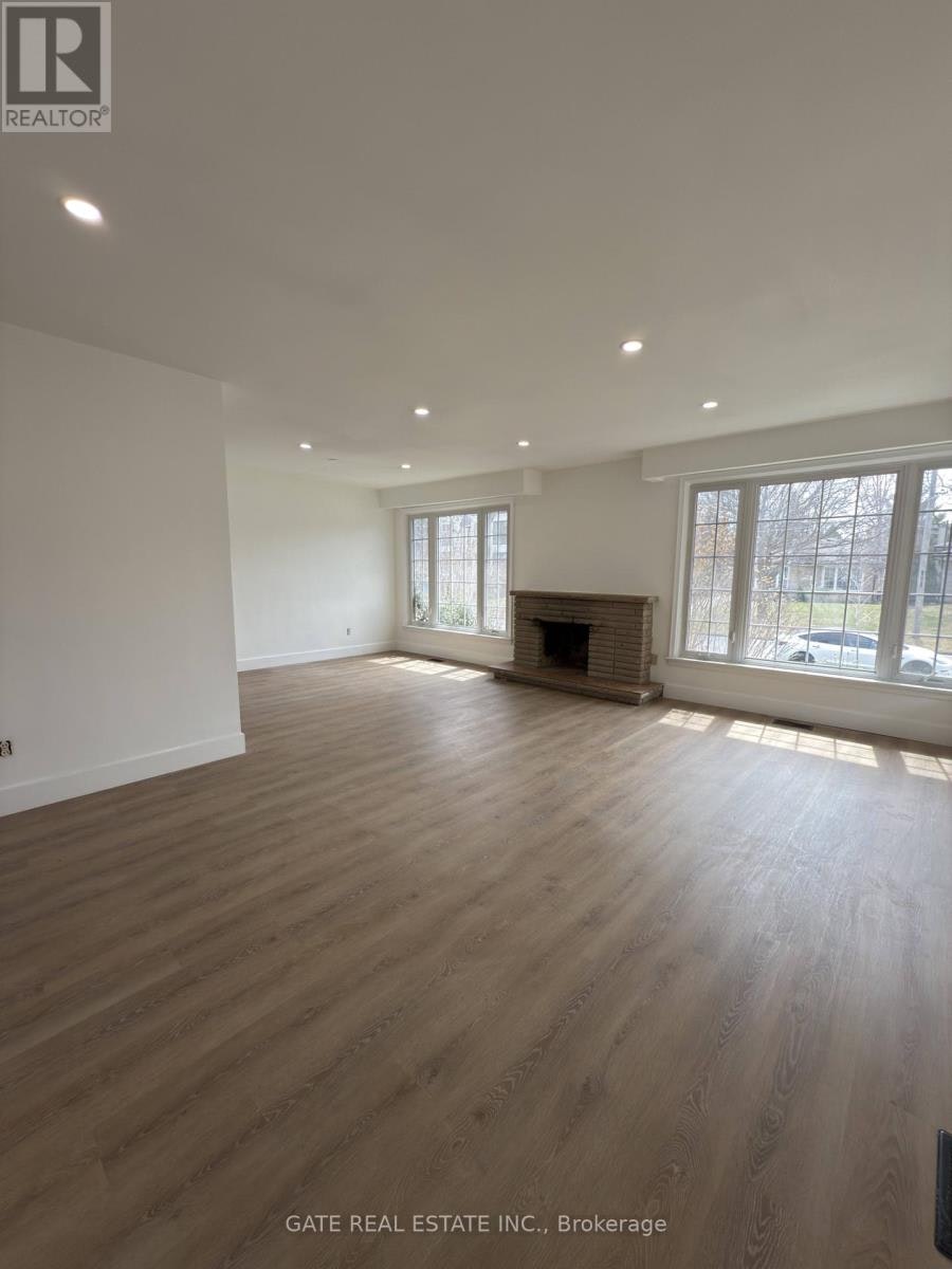 MAIN-112 Santa Barbara Road, Toronto, ON, M2N 2C5