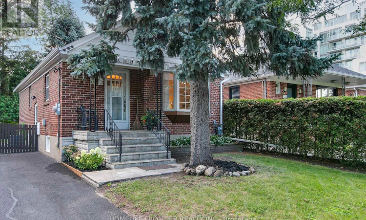 132 Wesley Street