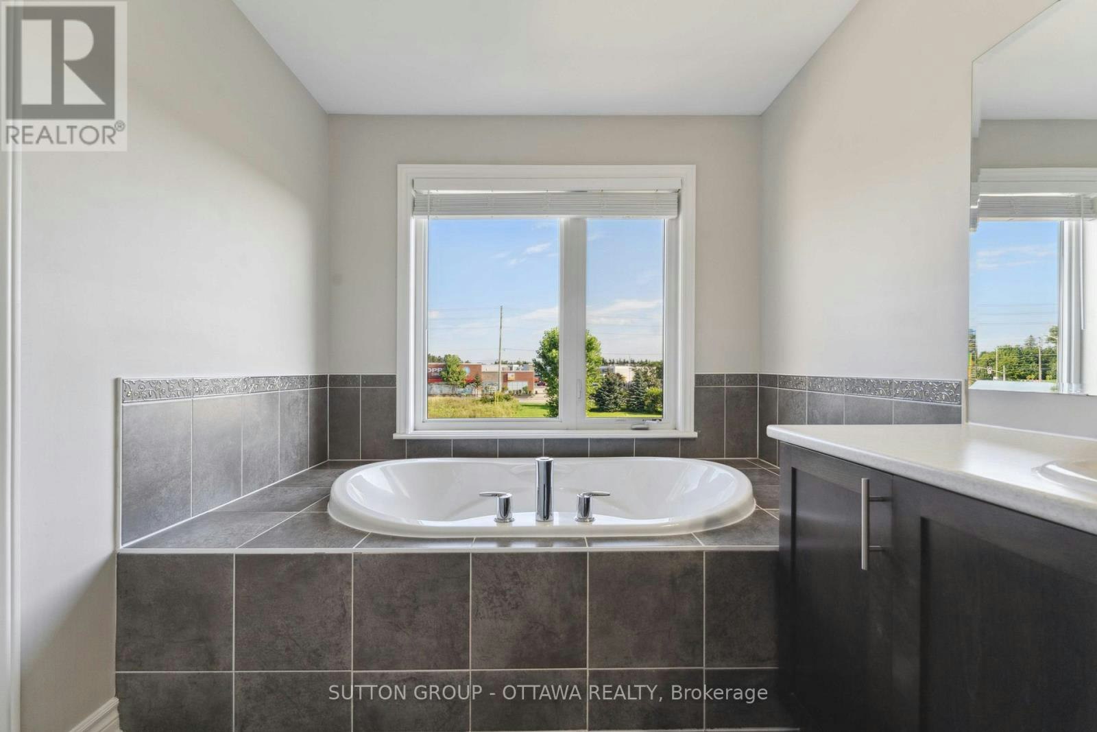 136 Mattingly Way, Ottawa, ON, K4M 0C5 - 31