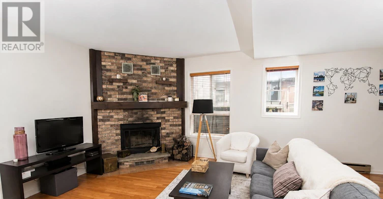 586 Huron Street, Toronto, ON, M5R 2R7 - 2