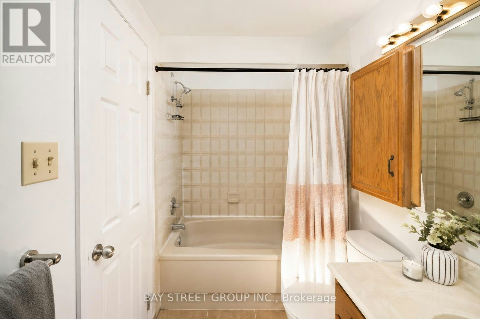 586 Huron Street, Toronto, ON, M5R 2R7 - 7