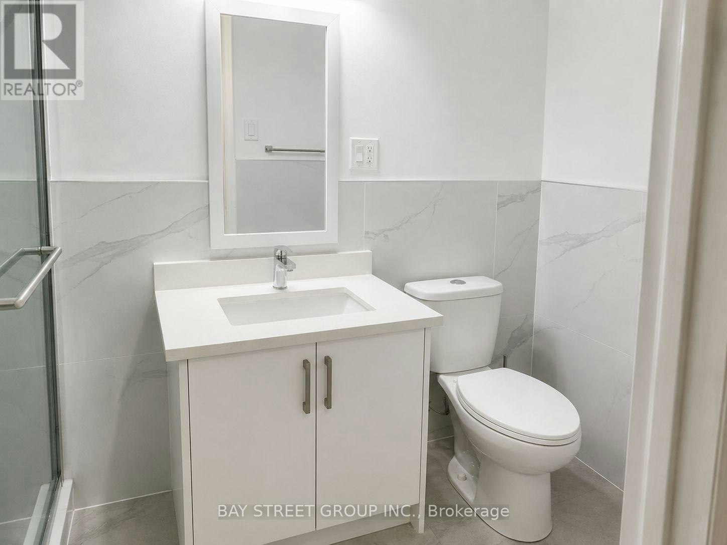 586 Huron Street, Toronto, ON, M5R 2R7 - 8