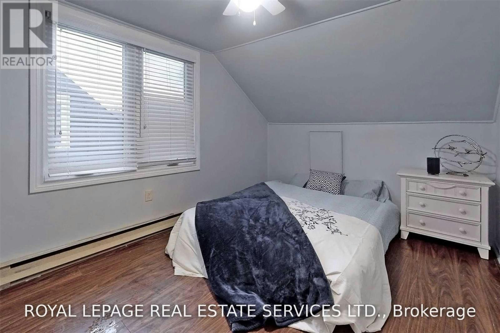 27 Normandy Boulevard, Halton Hills, ON, L7G 1V9 - 14