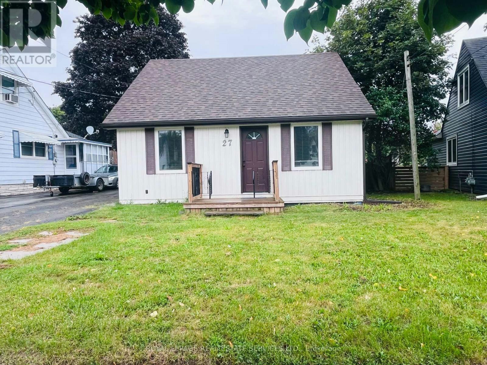 27 Normandy Boulevard, Halton Hills, ON, L7G 1V9