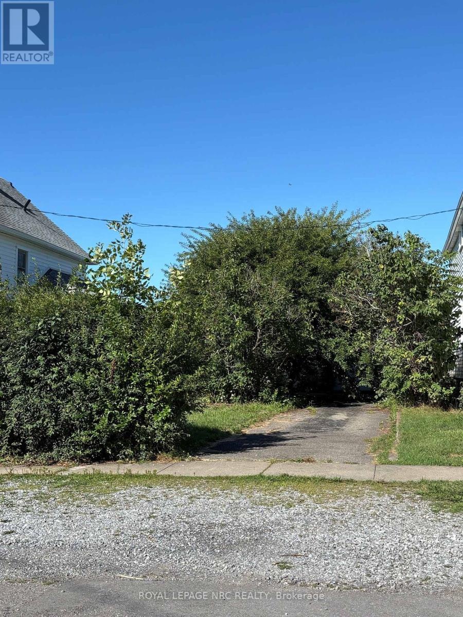 LT-337 836 Humboldt Pl Parkway, Port Colborne, ON, L3K 2H2