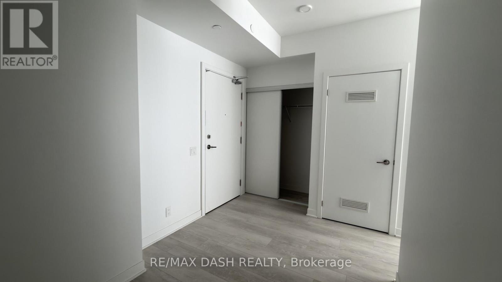 2113-6 Flavelle Trail, Vaughan, ON, L4L 1V8 - 9