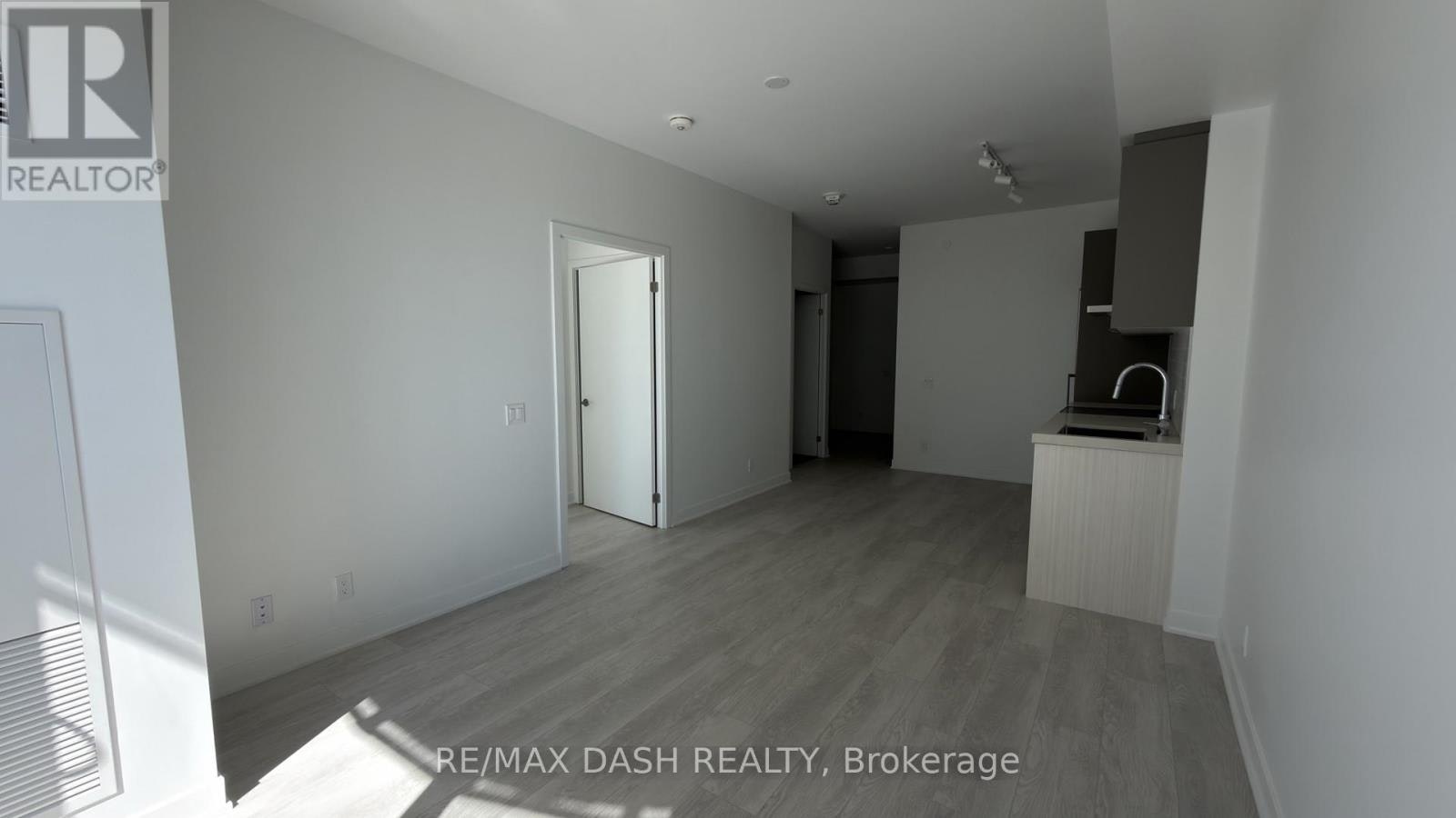 2113-6 Flavelle Trail, Vaughan, ON, L4L 1V8 - 12