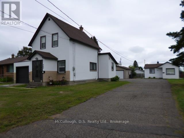 458-460 Egan Street, Thunder Bay, ON, P7A 2X5