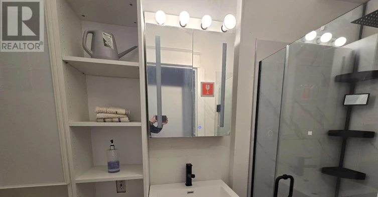 MAIN-261 Soudan Avenue, Toronto, ON, M4S 1W2 - 17