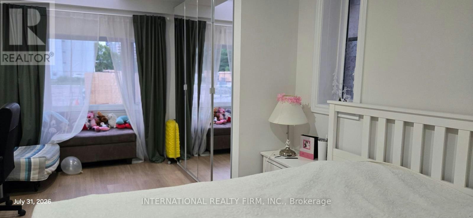 MAIN-261 Soudan Avenue, Toronto, ON, M4S 1W2 - 7