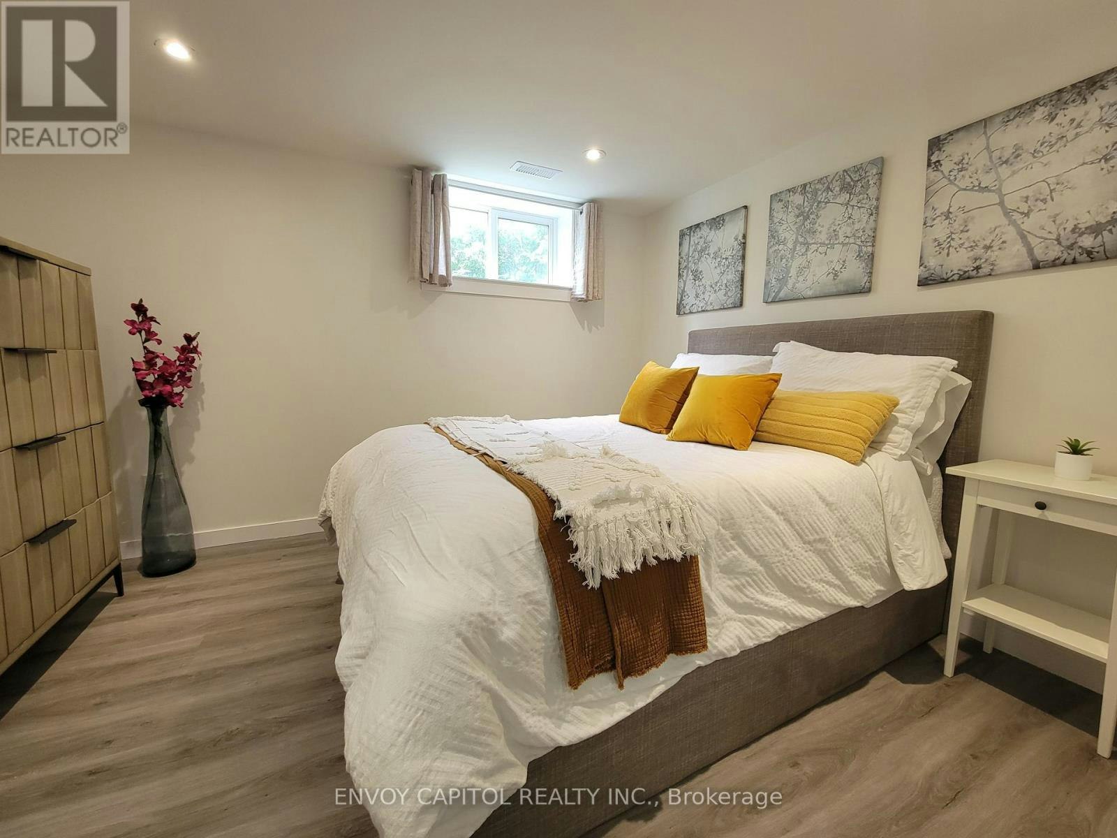22 Bilardi Court, Hamilton, ON, L8H 3G3 - 7