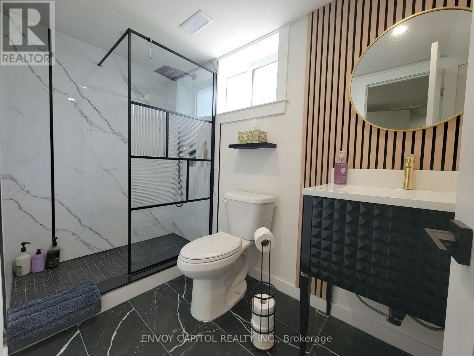 22 Bilardi Court, Hamilton, ON, L8H 3G3 - 4