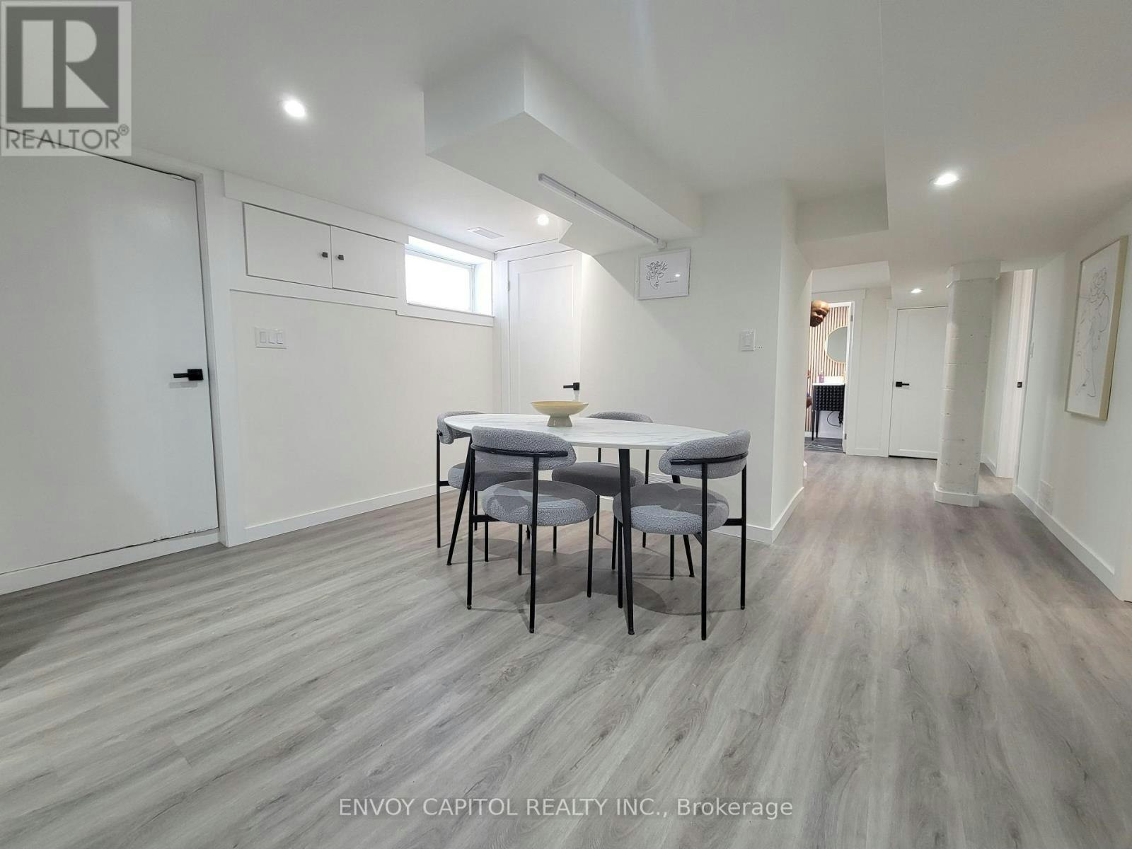 22 Bilardi Court, Hamilton, ON, L8H 3G3 - 8