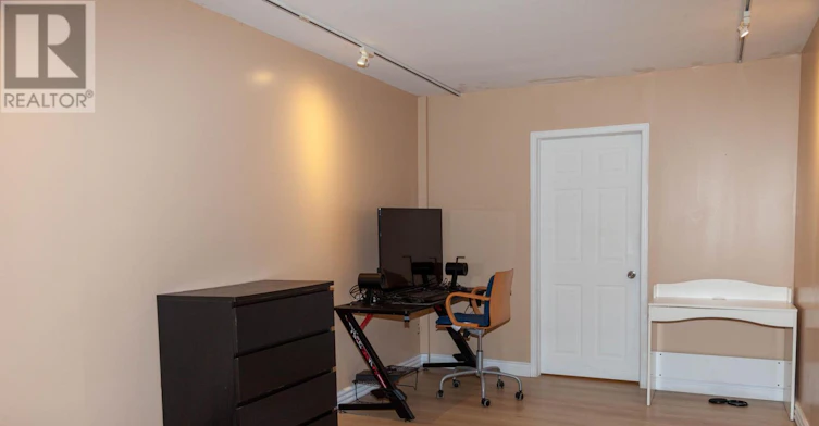 2B Debell Lane, Toronto, ON, M2M 3Z4 - 12