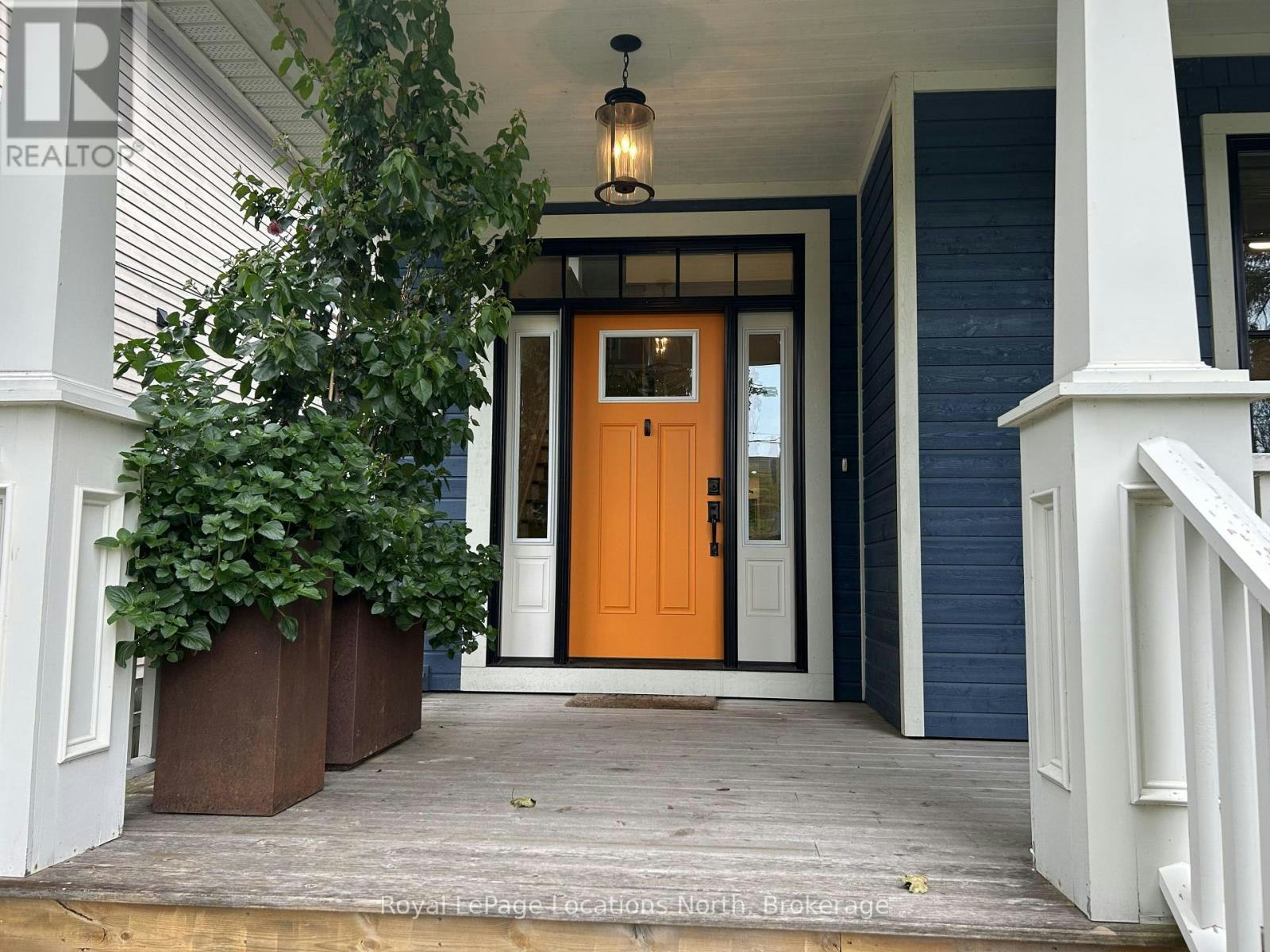 10 Niagara Street, Collingwood, ON, L9Y 3X2 - 2