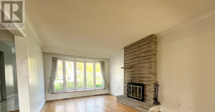 27 Tollerton Avenue, Toronto, ON, M2K 2H1 - 3