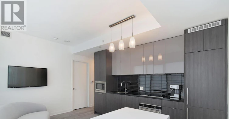 2115-115 Blue Jays Way, Toronto, ON, M5V 0N4 - 4